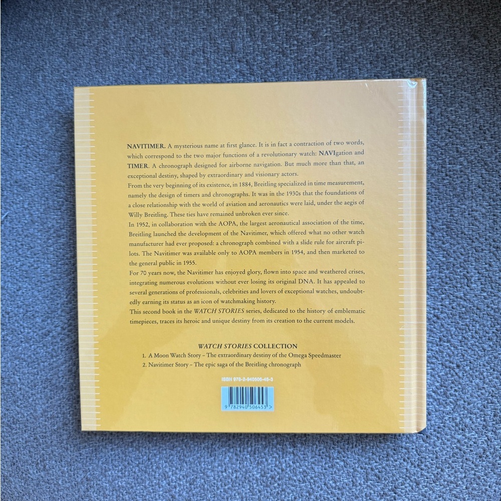 BRAND NEW Breitling Navitimer Book - Picture 3 of 3